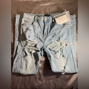 3/$20 Ripped skinny jeans 💕✨
